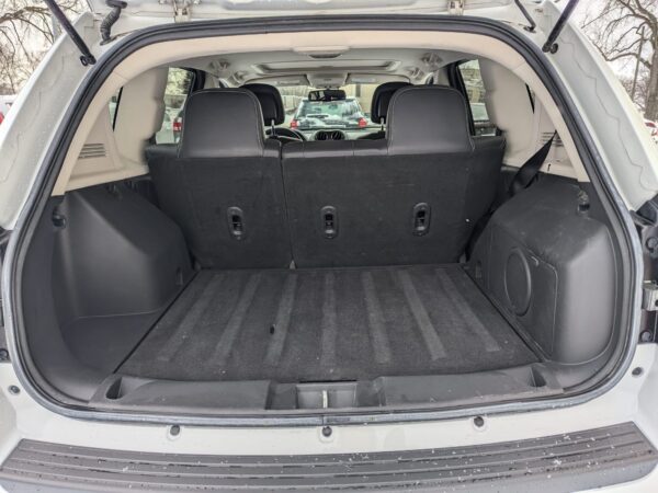 2014 Jeep Compass - Image 8