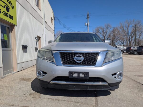 2014 Nissan Pathfinder Platinum