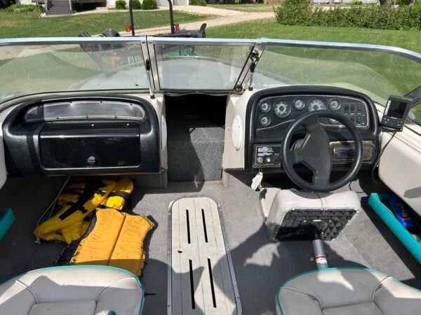 1993 19-foot Seaswirl